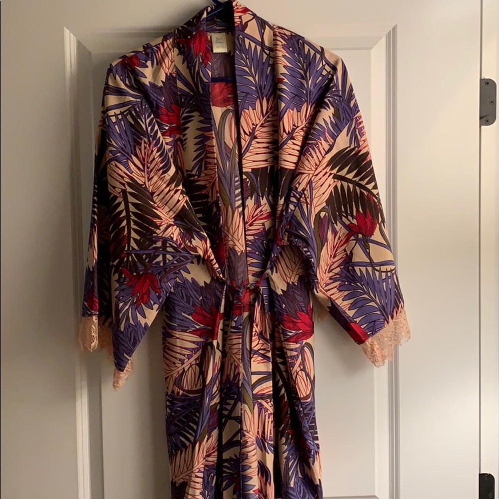 Japna Lounge Robe